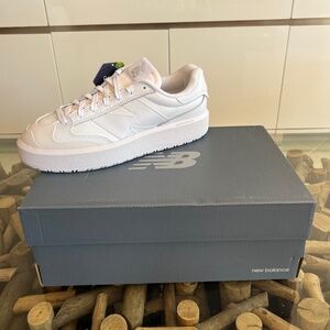 NEW BALANCE CT302 Leather Low Top Sneakers